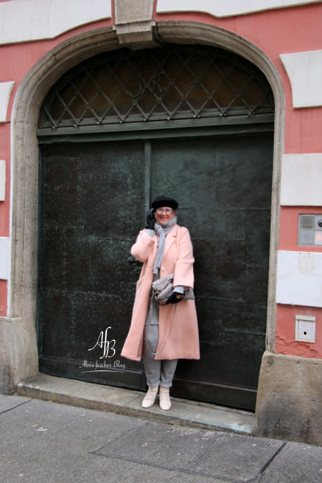 Outfit: Pastell Rosa für graue Wintertage