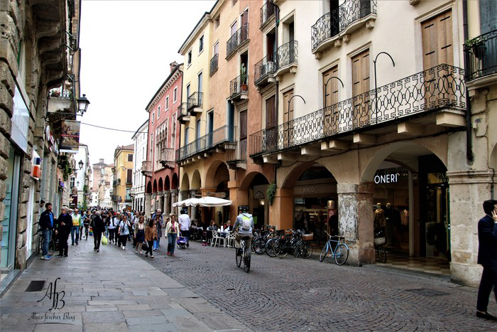 Vicenza: Eine Stadt stellt sich vor